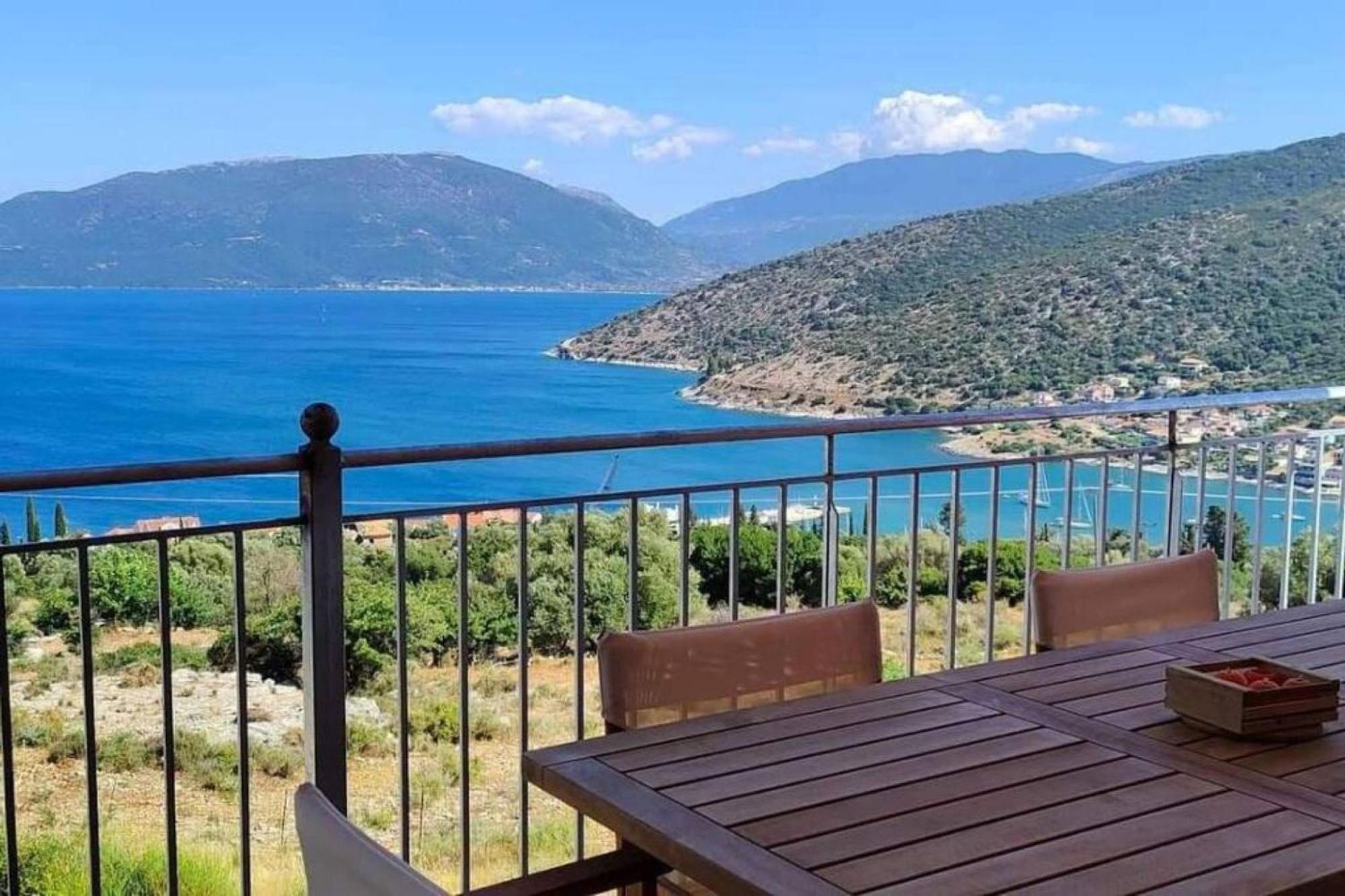 Augustela Villa Seaview Vacation Villa أيّا إفيميا المظهر الخارجي الصورة