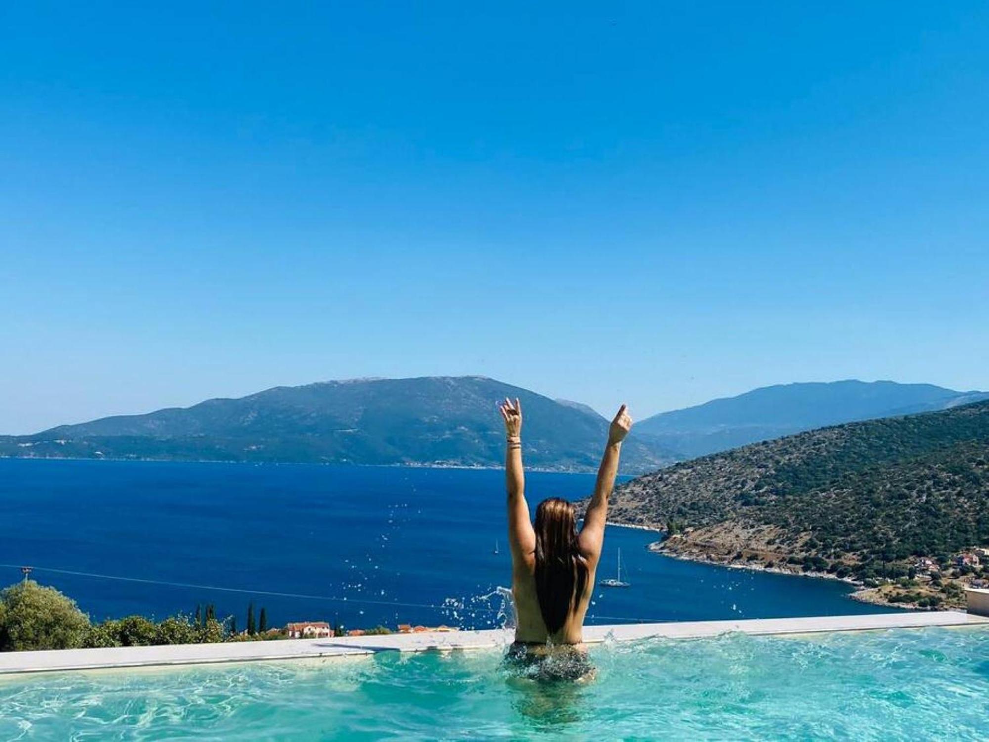 Augustela Villa Seaview Vacation Villa أيّا إفيميا المظهر الخارجي الصورة